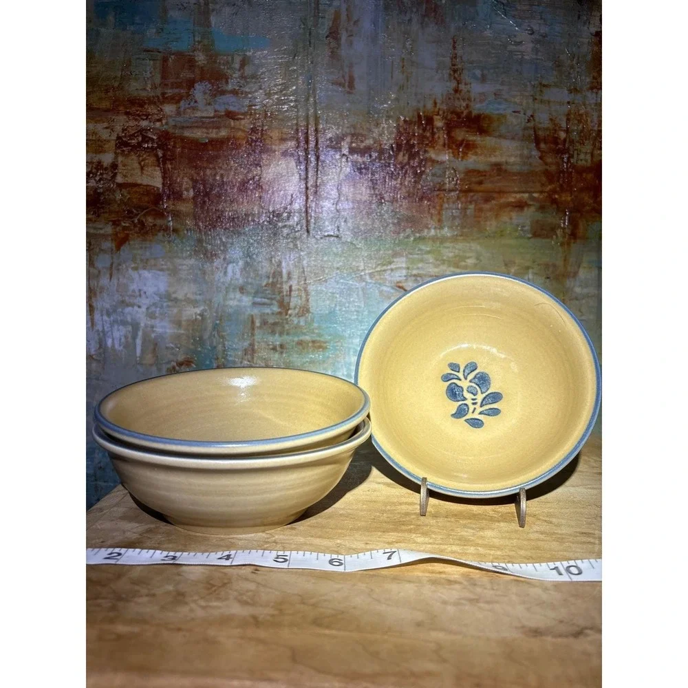 Pfaltzgraff FolkArt Stoneware Cereal Soup Bowls Set of 2Tan Blue Floral USA